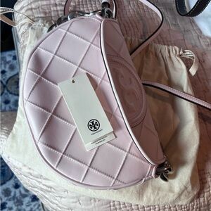 NWT Tory Burch Fleming soft mini Quilted crescent Crossbody Bag